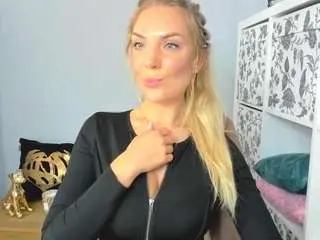 Camsoda Nude Webcam of aullorakiss