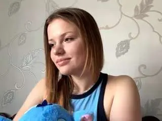 Camsoda Nude Webcam of carolinwarnick