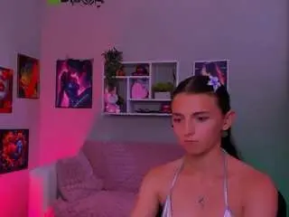 Camsoda Live Porn of caroline-honeyy1