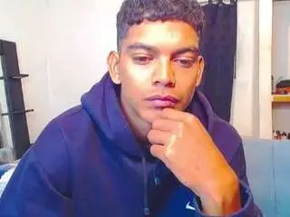 Camsoda Adult Webcam of themykeone