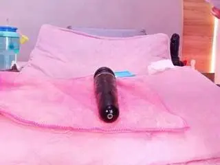 Camsoda Watch Live Sex Cams of aurora-mr