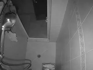 Camsoda Free Live Porn of voyeurcam-baileybase-shower