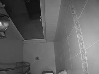 Camsoda Free Live Porn of voyeurcam-baileybase-shower