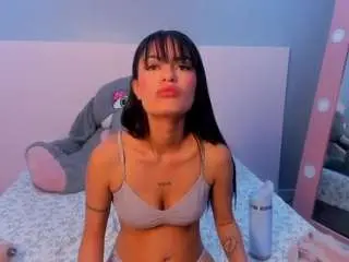 Camsoda Free Porn Cam of antonella-bratz4