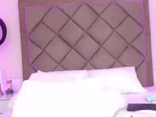 Camsoda Nude Webcam of dakota-reese