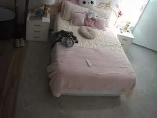 Camsoda Live Sex of voyeurcam-casa-salsa-bedroom-6