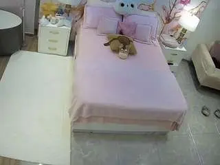 Camsoda Adult Video Chat of voyeurcam-casa-salsa-bedroom-6