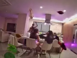 Camsoda Live Sex of voyeurcam-casa-salsa-fishtank