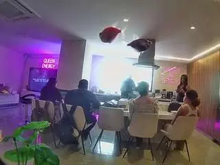 Camsoda Sex Chat of voyeurcam-casa-salsa-fishtank