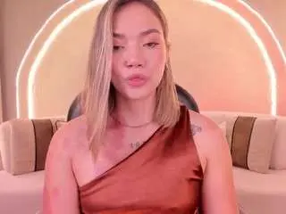 Camsoda Nude Webcam of haleygreen1