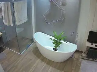 Camsoda Sex Chat of voyeurcam-casa-salsa-bathroom-5