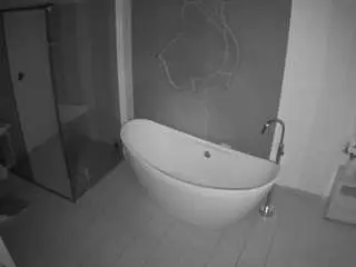 Camsoda Free Live Porn of voyeurcam-casa-salsa-bathroom-5