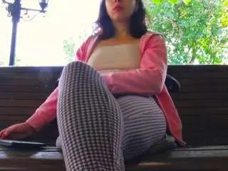 Camsoda Watch Live Sex Cams of mellysquirtybiglabia