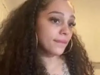 Camsoda Free Live Porn of sapphirestorm8