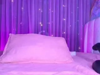 Camsoda Nude Webcam of estrella-hkz