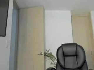 Camsoda Free Live Porn of charlotte-tillerx