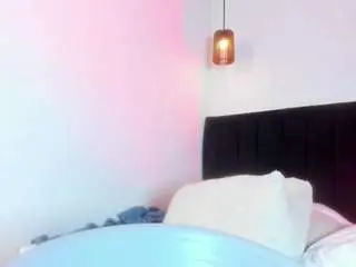 Camsoda Adult Webcams of dollyzoe