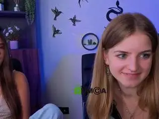 Camsoda Best Webcam of lisa-dark