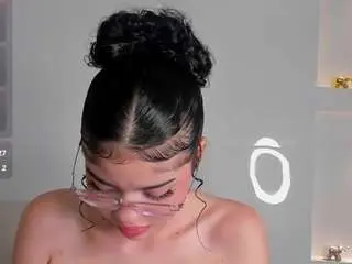 Camsoda Best live sex cam show of chloe-cortez