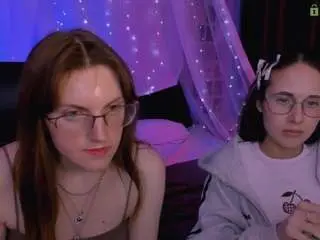Camsoda Sex Cam of mona-cloud