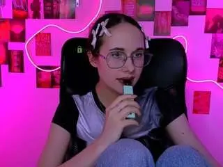 Camsoda Sex Chat of mona-cloud