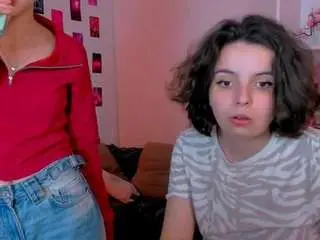 Camsoda Watch Live Sex Cams of mona-cloud
