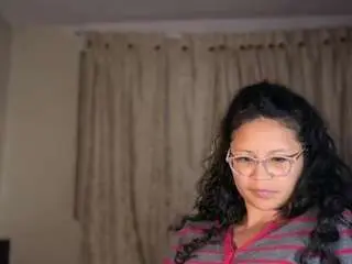 Camsoda Watch Live Sex Cams of yuanna