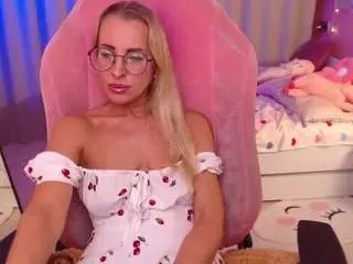 Camsoda Best Webcam of fay-dunaway