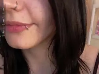 Camsoda Sex Chat of veronica-mckinney