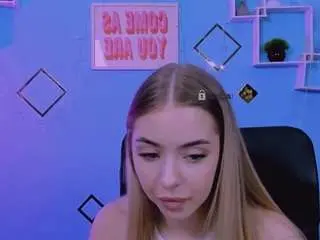 Camsoda Adult Video Chat of viola-sweet