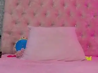 Camsoda Free Live Porn of akilla-queen