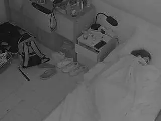 Camsoda Adult Webcam of voyeurcam-julmodels-bed-7