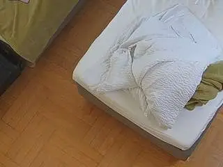 Camsoda Watch Live Sex Cams of voyeurcam-julmodels-bed-7