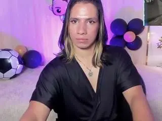 Camsoda Nude Webcam of tylerbloom