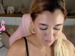 Camsoda Best Webcam of luna-elvvet