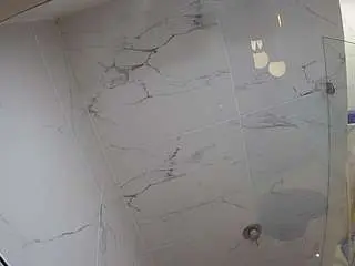 Camsoda Private Sex Chat of voyeurcam-casa-salsa-bathroom-10