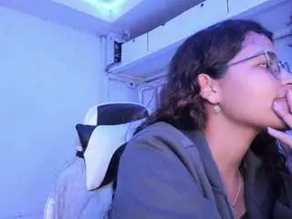 Camsoda Live Porn of lady-brownnnn