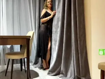 Chaturbate Live Sex Cam of yes_mommy_zlata