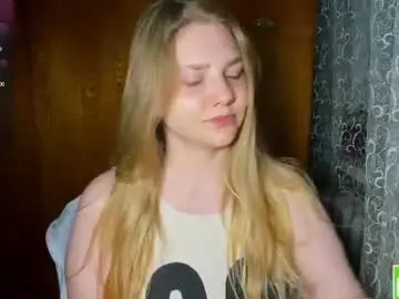 Chaturbate Live Sex Cam of emmafrizea