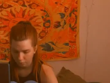 Chaturbate Live Porn of aliceinredsquare_