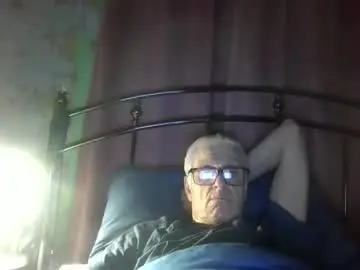 Chaturbate Adult Video Chat of andrew160258