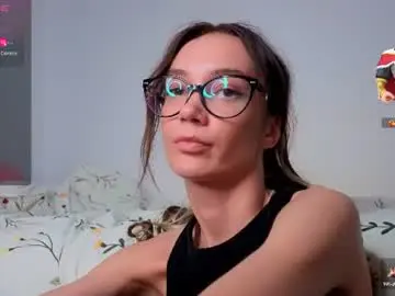 Chaturbate Live Sex Cam of skinnymode