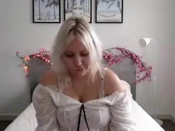 Chaturbate Live Sex of martela_meri