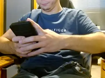 Chaturbate Adult Video Chat of cuteboy090