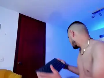 Chaturbate Live Sex Cam of dominikvega