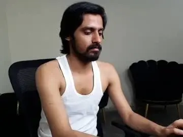 Chaturbate Live Sex Cam of knightrider5566