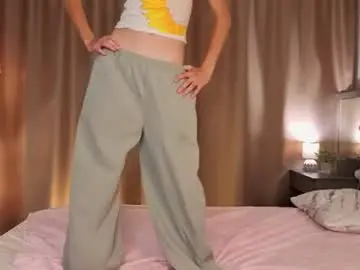Chaturbate Watch Live Sex Cams of roslynalltop