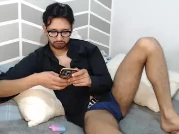 Chaturbate Live Sex of adrian_falcon
