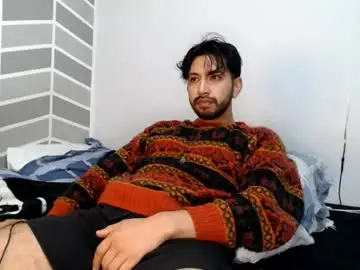 Chaturbate Best live sex cam show of adrian_falcon