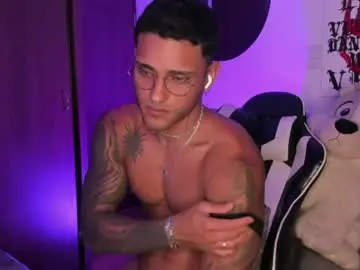 Chaturbate Adult Video Chat of alessandro_vanni
